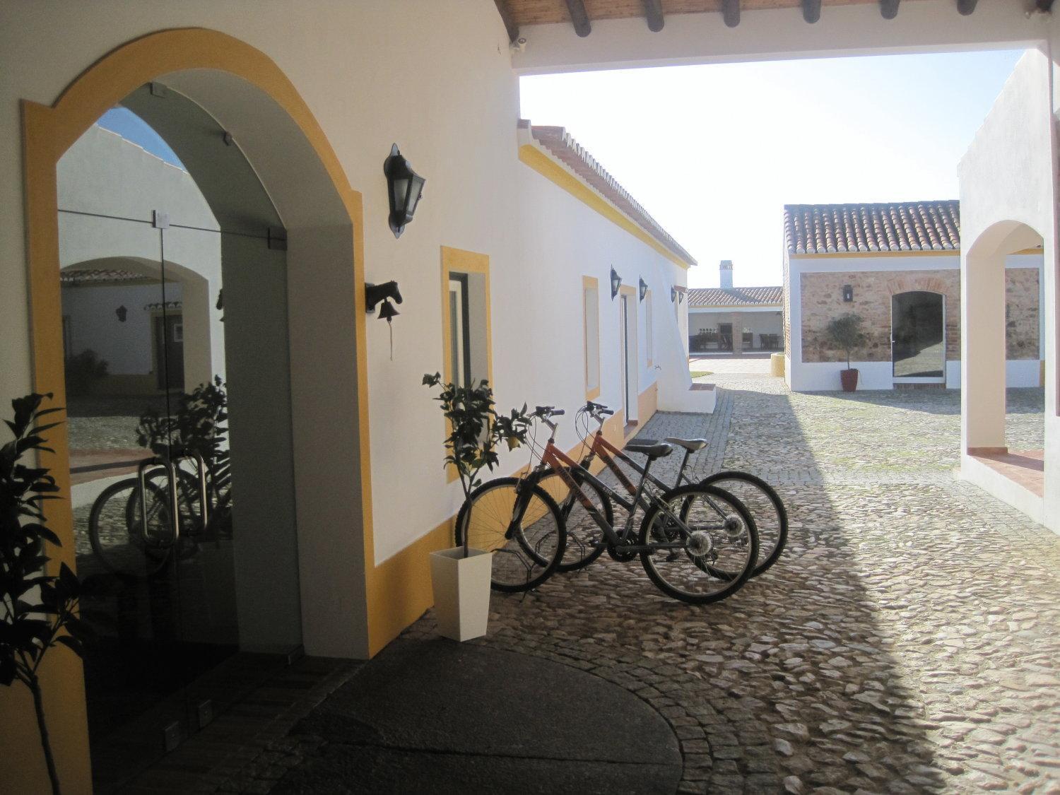 Outeiro Da Vila - Casas De Campo Vila Verde de Ficalho Luaran gambar